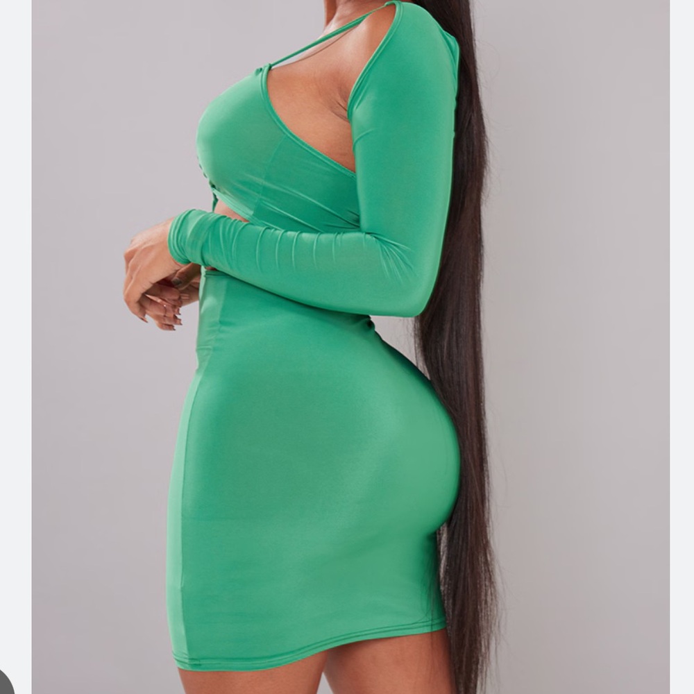 Lace Up Bodycon Dress - Picture 4 of 4